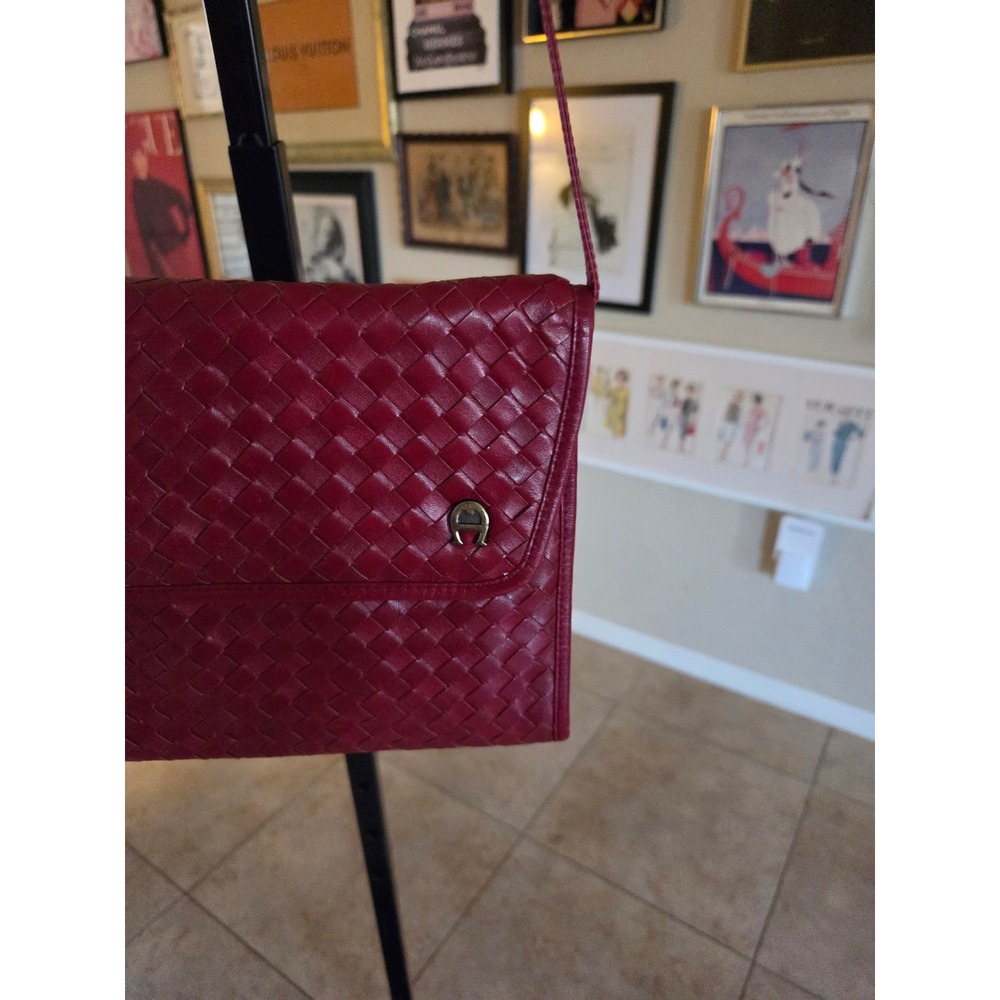 Etienne Aigner 1970s Oxblood Woven Leather Crossbody Envelope Clutch Bag - Picture 3 of 6